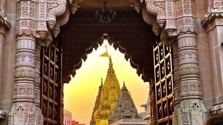 Sahu Near Kashi Vishwanath Temple Gate Hotel 3*