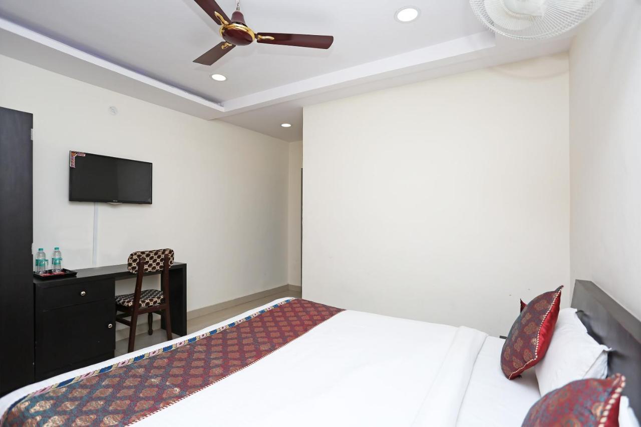 Hotel Sahu Near Kashi Vishwanath Temple Gate Varanasi